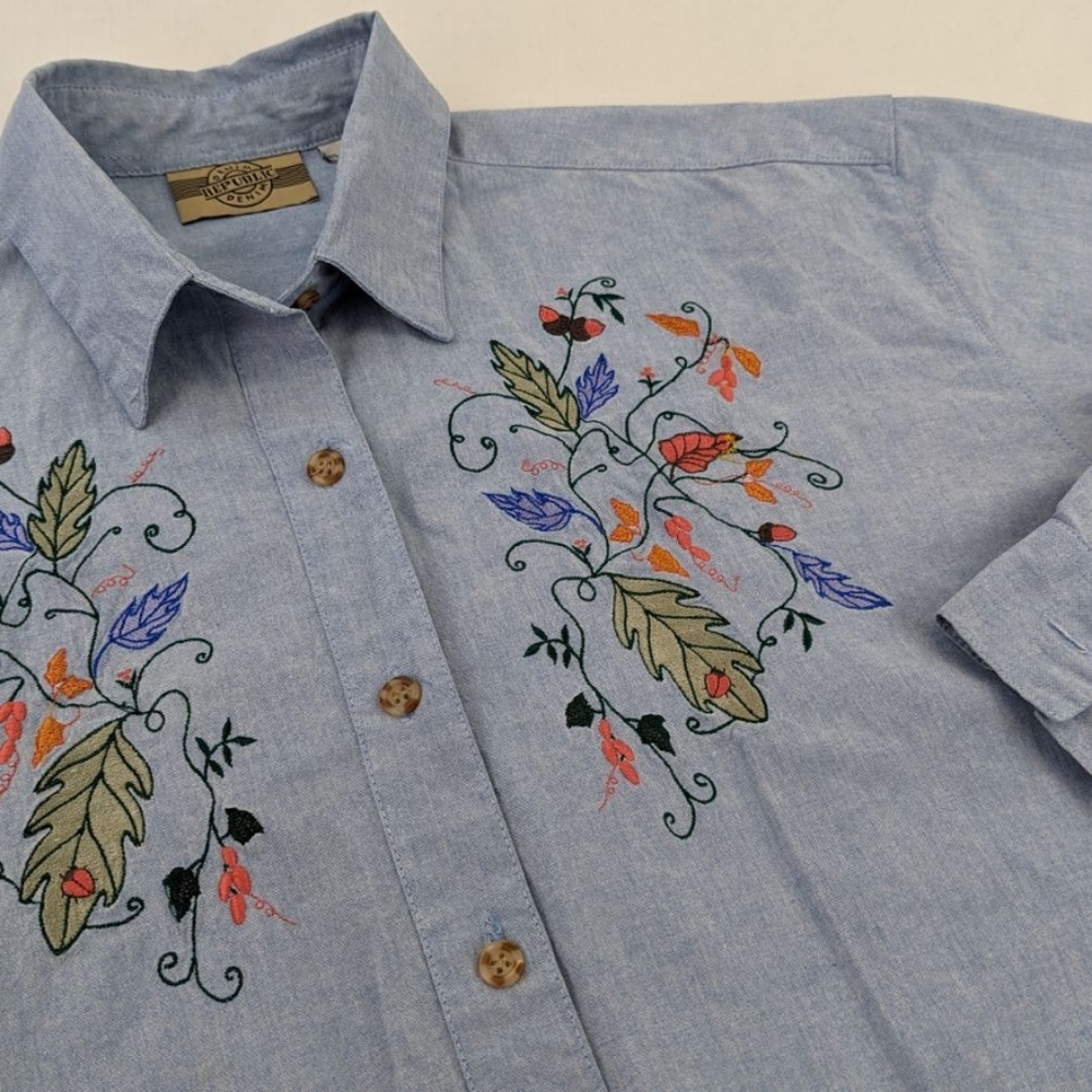 Vintage DENIM REPUBLIC Embroidered Floral SHIRT Button Down LS Women' s Sz LARGE
